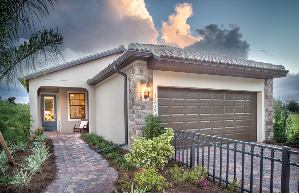 Taft Street Model Home in Bridgetown at The Plantation, Fort Myers, by Pulte